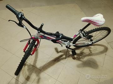  bicicletta per donna come nuova 