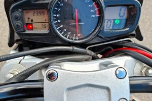 Suzuki gsr 600 yoshimura 