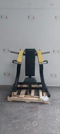 Shoulder press Technogym Pure Strenght