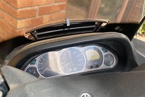 Yamaha Majesty 250 del