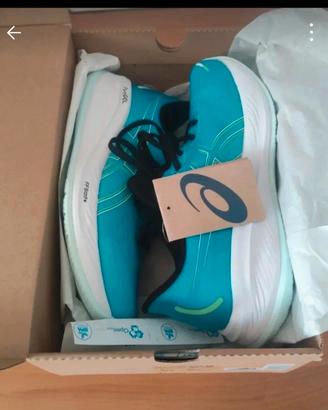 Scarpe Running Asics gel Cumulus nuove