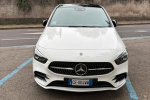 Mercedes Classe B200 D Automatic Premium AMG LINE