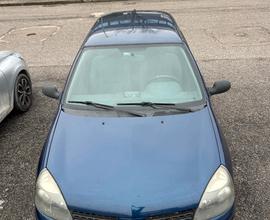 RENAULT Clio 2ª serie - 2004