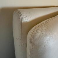 Divano  in eco pelle bejge