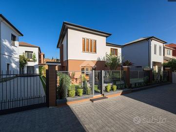 CASA INDIPENDENTE A SPINEA