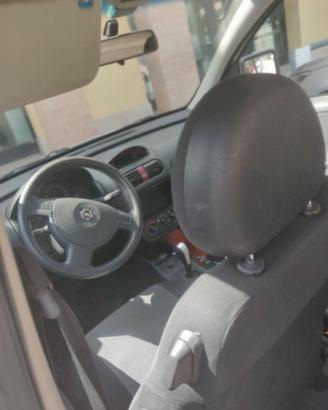 Opel combo cambio automatico1,3 tdi