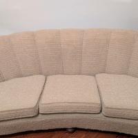 Divano banana + 2 poltrone anni 50 in lana bouclé