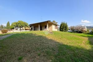 VILLA SINGOLA A PASSIRANO