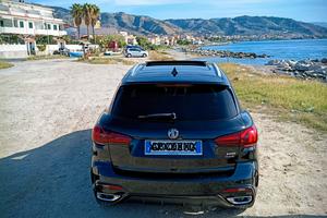 MG HS LUXURY 1.5 MANUALE 