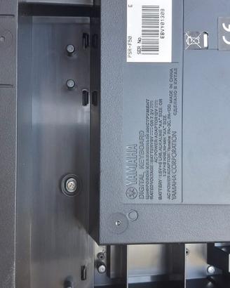TASTIERA YAMAHA  PSR-F50 + SUPPORTO 