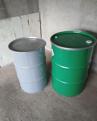 bidoni in ferro 
