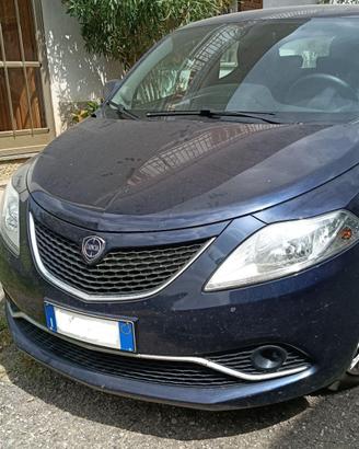 Lancia Y 1.2 69 cv