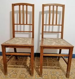 Coppia di sedie antiche, stile Liberty, in legno