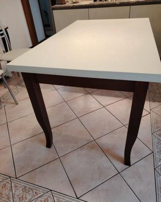 Tavolo da cucina allungabile