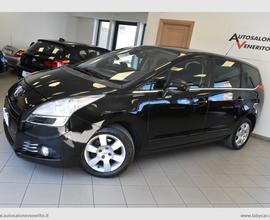PEUGEOT 5008 1.6 HDi 112 CV Business