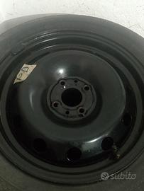 4 cerchi in ferro 15 e gomme