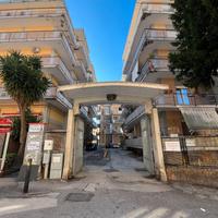 Pozzuoli pressi Anfiteatro Flavio, 3 vani mq 85