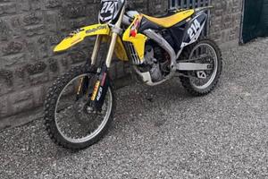 Suzuki 250