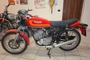 Benelli 2C 125