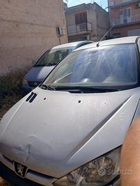 Macchina peugeut 206