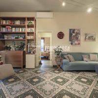 AMPIO 5 LOCALI CON ASCENSORE PRIVATO IN ZONA MARCO