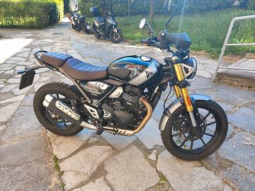 Triumph Scrambler 400 X