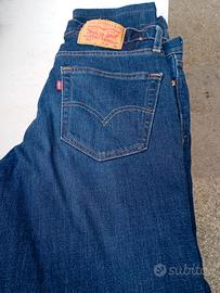 jeans uomo taglia 46 ovvero 32 