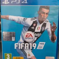 Gioco PS4 - FIFA19