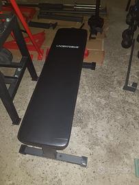 Panca, bilanciere, manubri