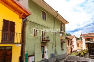 PORZIONE DI CASA COMPLETAMENTE RISTRUTTURATA