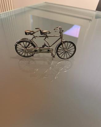 Bicicletta argento