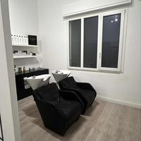 ARREDAMENTO salone parrucchiere