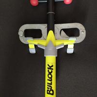 Antifurto a pedale per auto