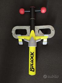 Antifurto a pedale per auto