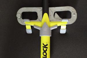 Antifurto a pedale per auto