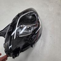 Faro sinistro Lato guida Ford Puma LED