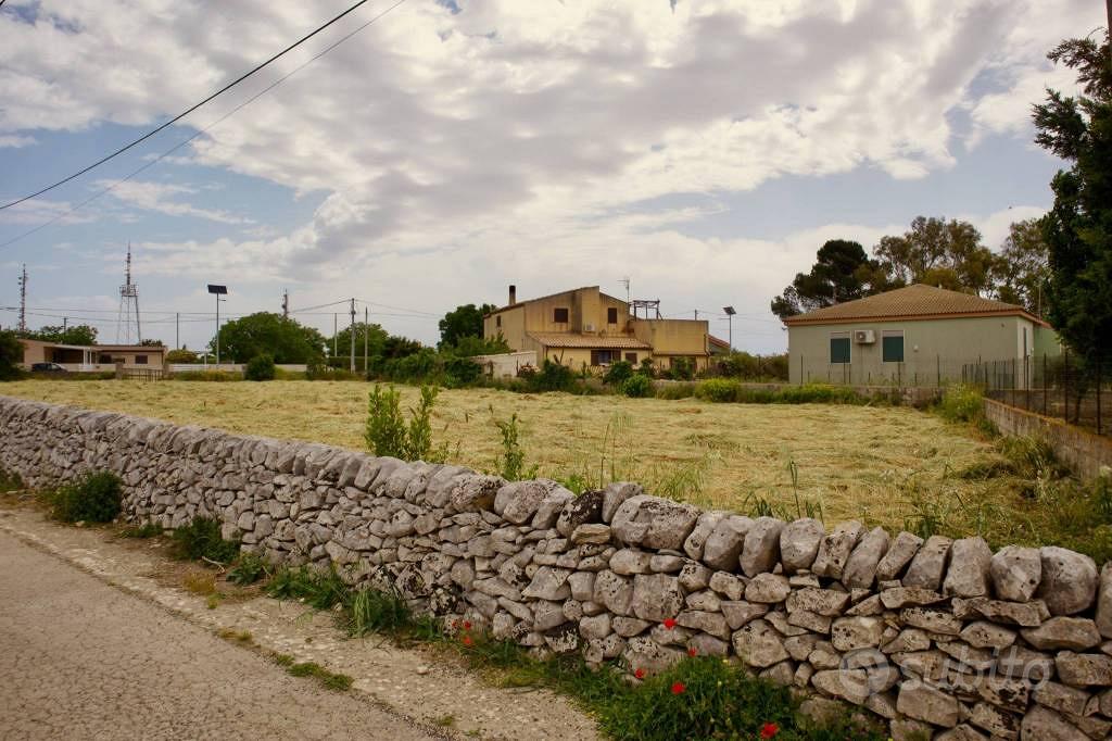 Terreno di 1340 m² a Ragusa - Vista 2