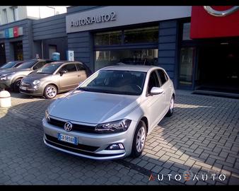 VOLKSWAGEN Polo VI 2017 - Polo 5p 1.0 tgi Trendlin