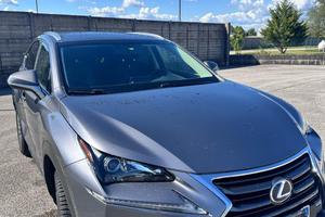 Lexus NX300H 