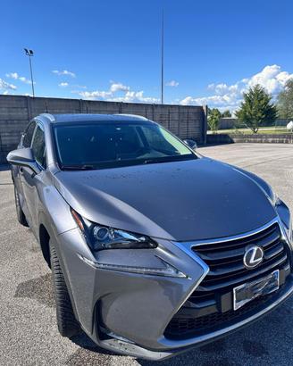 Lexus NX300H 