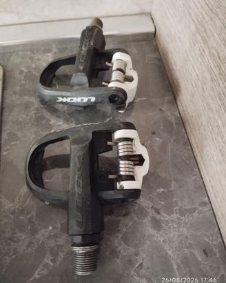 Pedali bici da corsa Look pari al nuovo