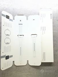 Cinturino Apple Watch Sport bianco MAI INDOSSATO
