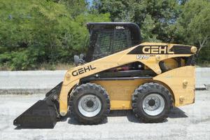 Minipala gommata Gehl V270 HF