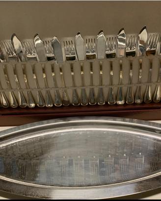 Servizio posate per  pesce