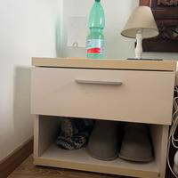 Coppia di Comodini Moderni - Legno