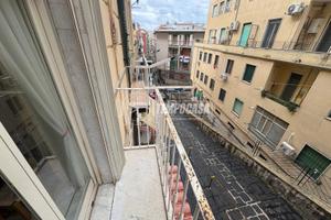 Appartamento a Napoli Via Eduardo Massari 1 locali