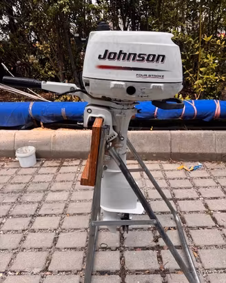 Fuoribordo Johnson 5 CV 4 Tempi Gambo Lungo