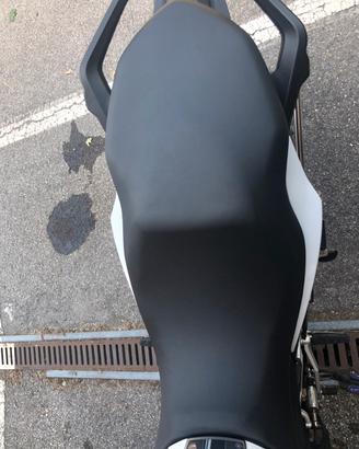 Sella moto