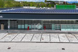 NEGOZIO A LONATO DEL GARDA