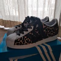 Adidas Superstar Leo Gold 39 1/3 nuove